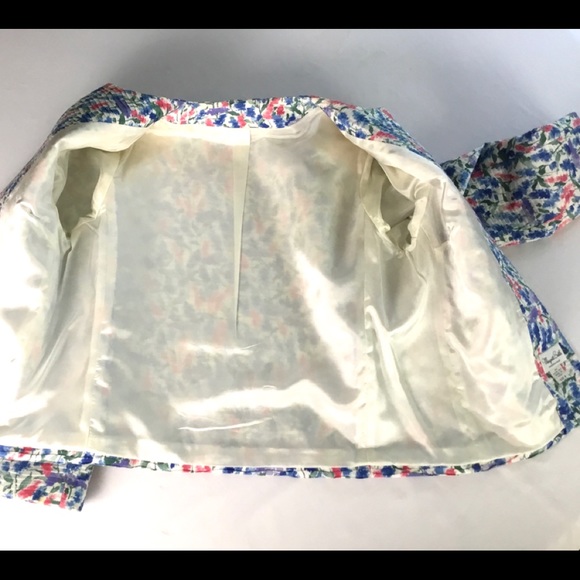 Margaret Smith pleated jacket - Picture 7 of 7